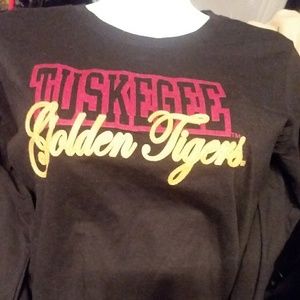 GIRLS Top..long sleeve Tee Fashion.